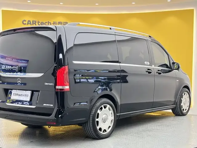 Mercedes-Benz V-Class — Фото автомобиля 4