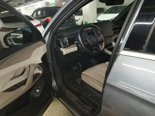 BYD Song Pro — Фото автомобиля 14