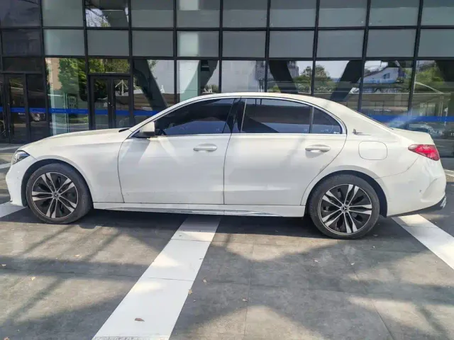 Mercedes-Benz C-Class — Фото автомобиля 8