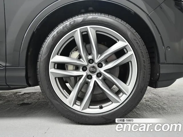 Audi Q7 55 TFSI quattro Premium — Фото автомобиля 5