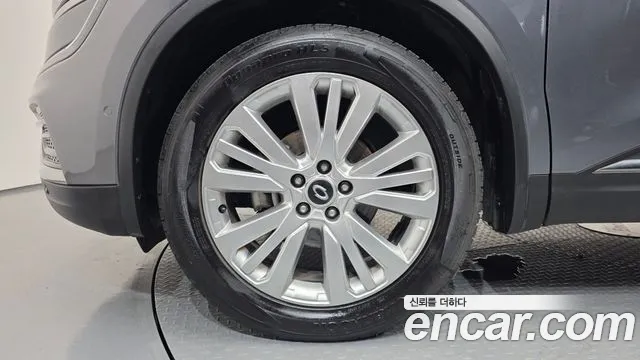 Renault-KoreaSamsung QM6 Новый QM6 2.0 LPe Première 2WD — Фото автомобиля 2