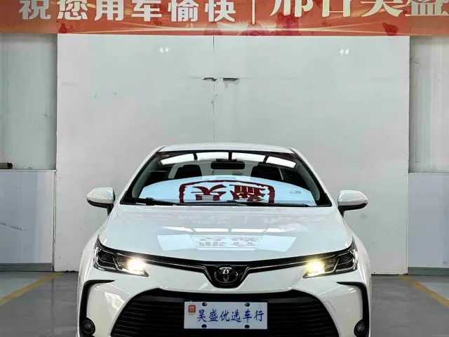 Toyota Corolla — Фото автомобиля 2