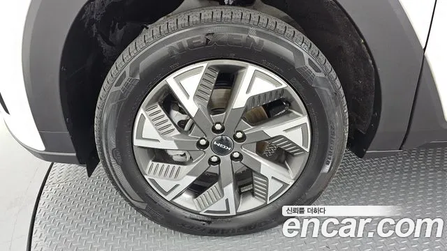 KGM Torres Torres EVX — Фото автомобиля 5