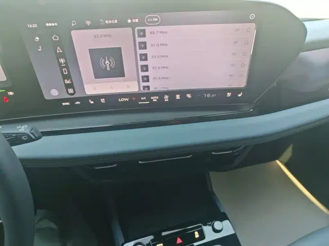 Audi Q6L e-tron — Фото автомобиля 17