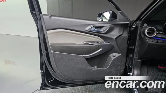 ChevroletGMDaewoo Trax Trax Кроссовер — Фото автомобиля 22