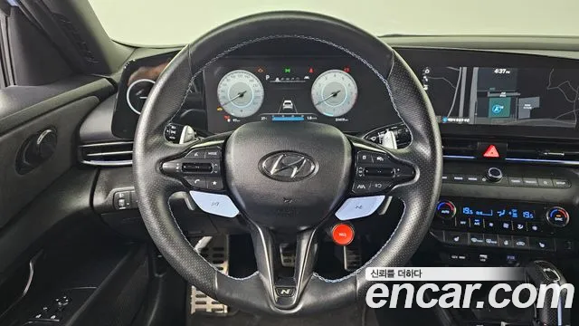 Hyundai AVANTE — Фото автомобиля 15