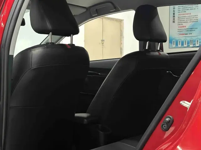 Toyota YARiS L Zhi Xuan — Фото автомобиля 8