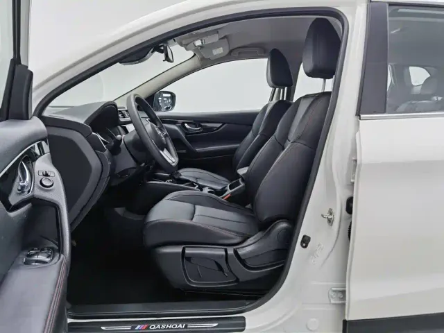 Nissan Qashqai — Фото автомобиля 10