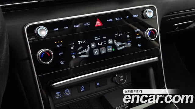 Genesis GV80 — Фото автомобиля 18