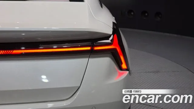 Kia K8 The New K8 2.5 Бензин 2WD — Фото автомобиля 18