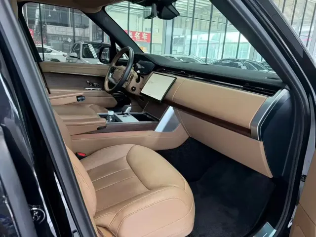Land Rover Range Rover — Фото автомобиля 7