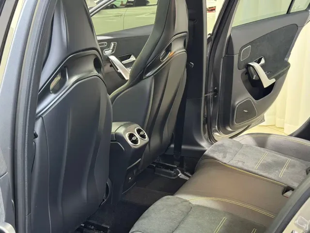 Mercedes-Benz A-Class AMG — Фото автомобиля 10
