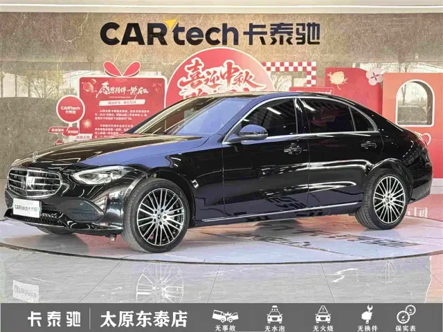Фотография автомобиля — Mercedes-Benz C-Class