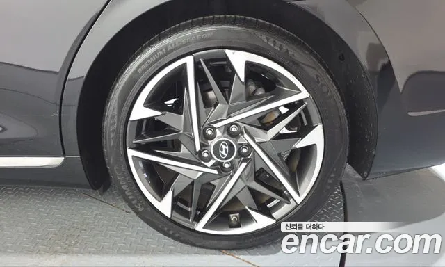 Hyundai Grandeur New — Фото автомобиля 6
