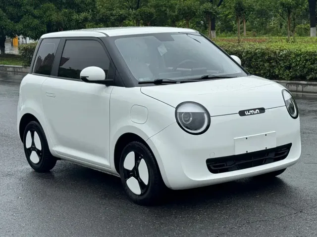 Changan Lumin — Фото автомобиля 3