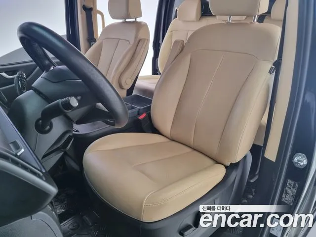 Hyundai Staria Staria L3.5 Карго 5 мест — Фото автомобиля 15