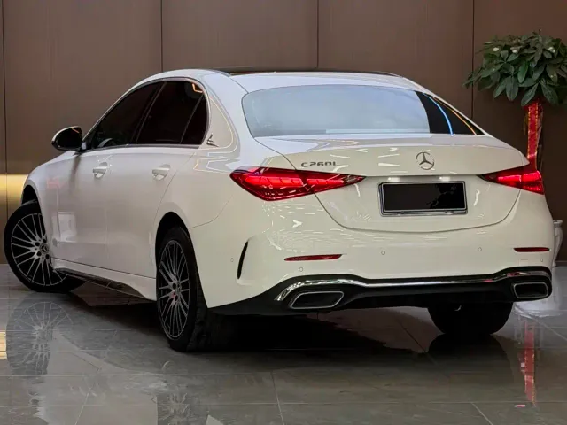 Mercedes-Benz C-Class — Фото автомобиля 17