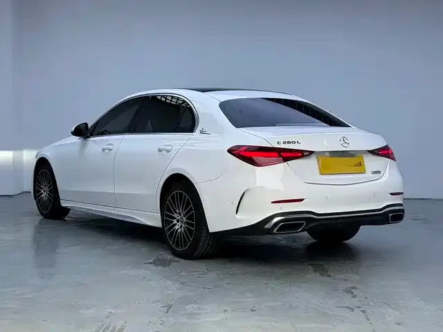Mercedes-Benz C-Class — Фото автомобиля 4