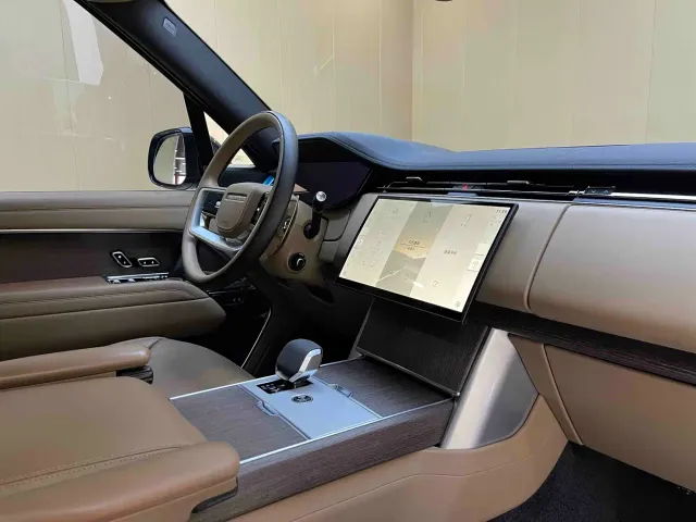 Land Rover Range Rover — Фото автомобиля 12