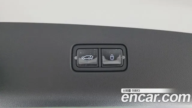 Genesis GV70 — Фото автомобиля 23