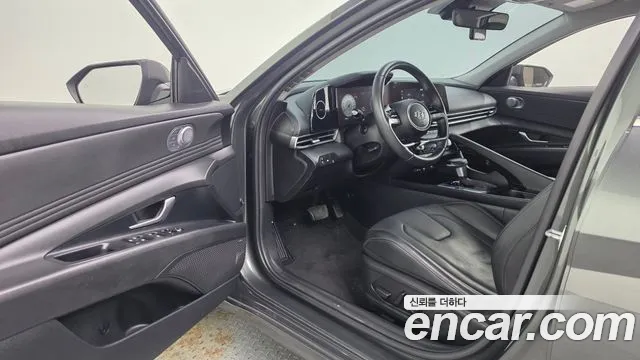 Hyundai Avante — Фото автомобиля 16