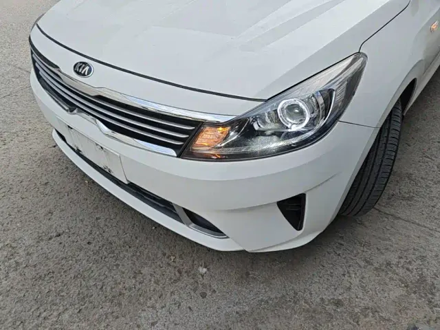 Kia Forte — Фото автомобиля 23