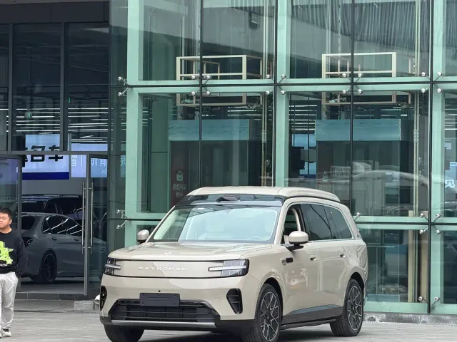 Фотография автомобиля — Xiaomi SUV