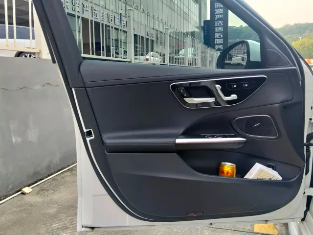 Mercedes-Benz C-Class — Фото автомобиля 11