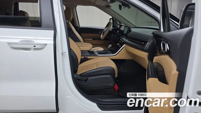 Kia Canival Carnival 4 поколение Бензин 11 мест Prestige — Фото автомобиля 26