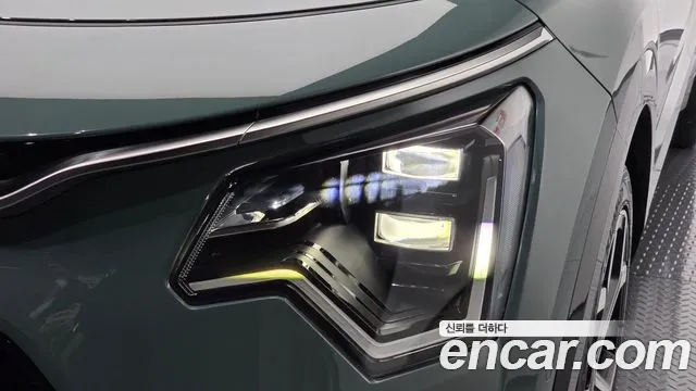 Kia Niro The All New Niro Signature — Фото автомобиля 22