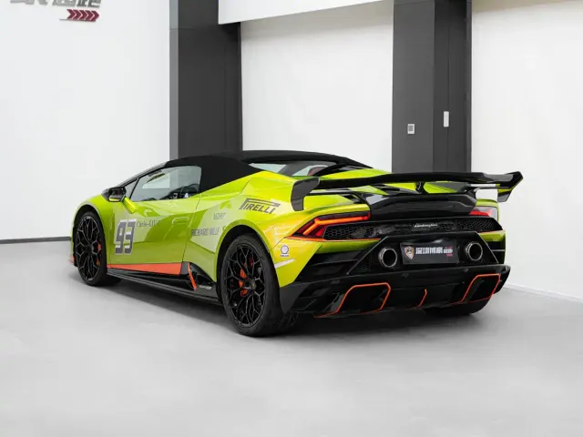 Lamborghini Huracan — Фото автомобиля 5
