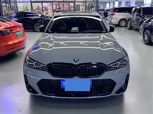 BMW 3 Series — Фото автомобиля 2