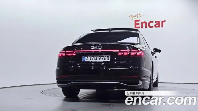 Audi A8 55 TFSI quattro Premium LWB — Фото автомобиля 4