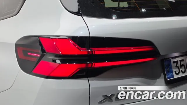 BMW X5 xDrive 40i M Sport — Фото автомобиля 17