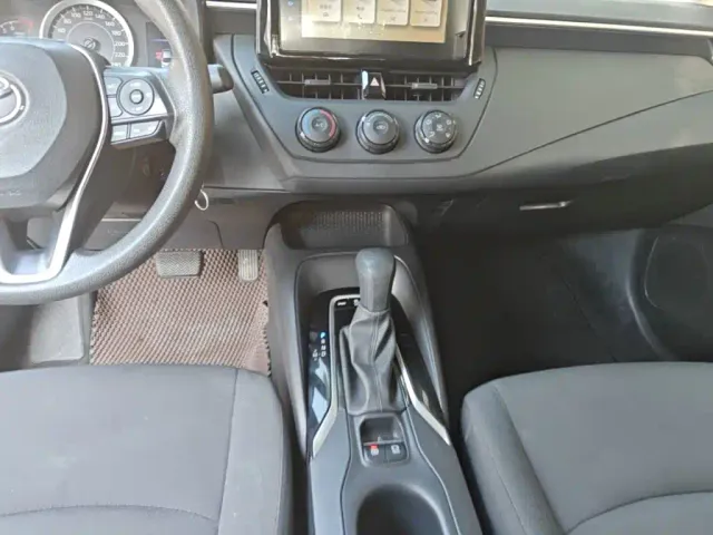 Toyota Corolla — Фото автомобиля 12