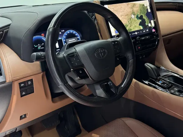 Toyota Alphard — Фото автомобиля 19