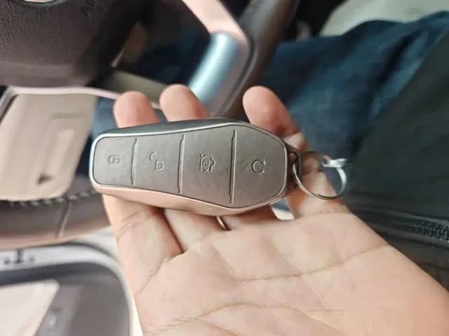 BYD Qin PLUS — Фото автомобиля 8