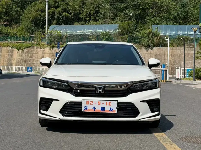 Honda Civic — Фото автомобиля 2