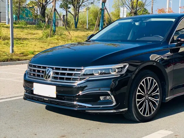Volkswagen Phideon — Фото автомобиля 8