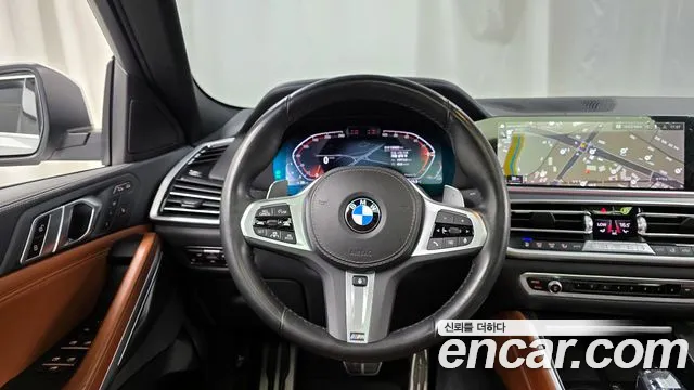 BMW X6 — Фото автомобиля 13
