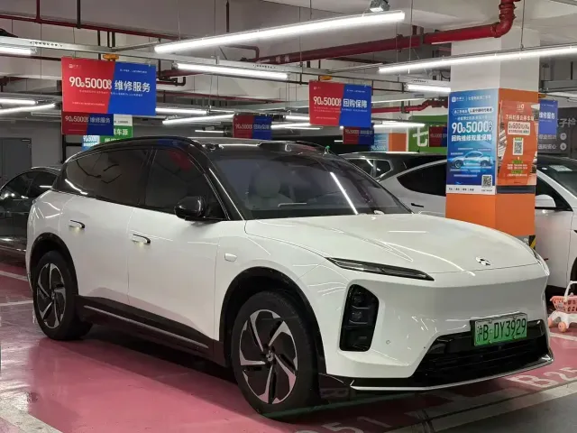 Nio ES6 — Фото автомобиля 2