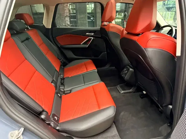 BMW X1 — Фото автомобиля 12