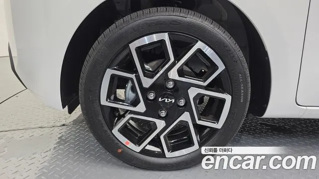 Kia RAY Новый Kia Ray Signature — Фото автомобиля 5