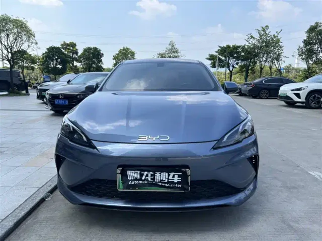BYD Seal 05 DM-i — Фото автомобиля 2