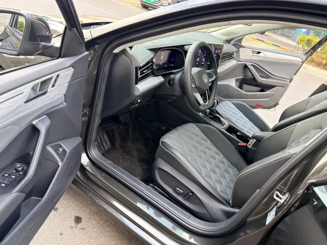 Volkswagen Sagitar — Фото автомобиля 4