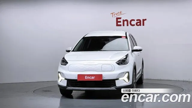 Kia Niro — Фото автомобиля 3