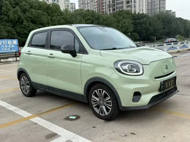 Leapmotor T03 — Фото автомобиля 3