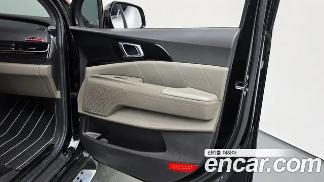 Kia Carnival 4th Gen — Фото автомобиля 13
