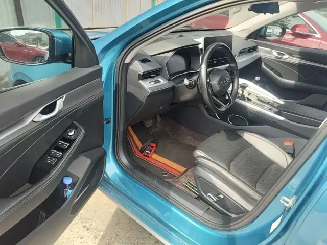 Geely Xingrui — Фото автомобиля 15