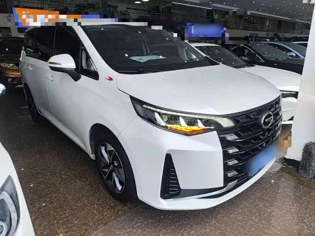 GAC Trumpchi M6 — Фото автомобиля 3